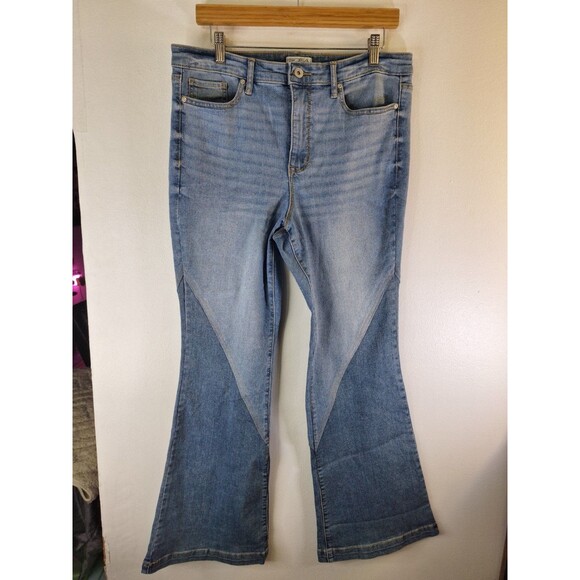 SOFIA VERGARA Melisa Flare Jeans Women's Sz 14 Short Stretch Bohemian Hippie 70s - Picture 3 of 14